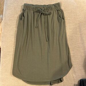Maternity jersey knit skirt